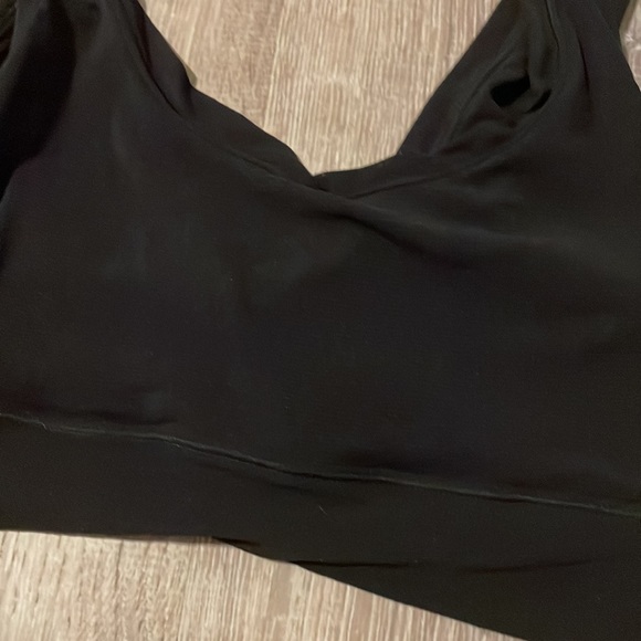 NWT Kim Kardashian SKIMS onyx sheer bra, medium - Picture 2 of 7